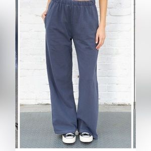 Brandy Melville Anastasia Sweatpants NWOT